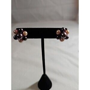 Vintage screw back earrings